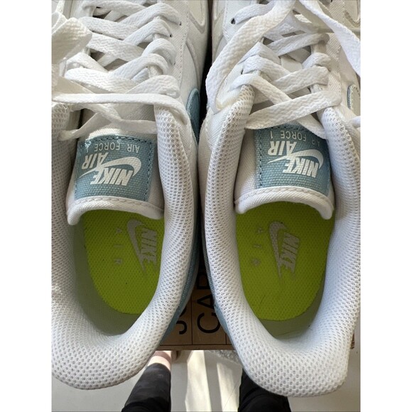 Nike Air Force 1 '07 SE Indigo Size 10 Women's CZ0269-100 White/Obsidian White - Picture 6 of 11